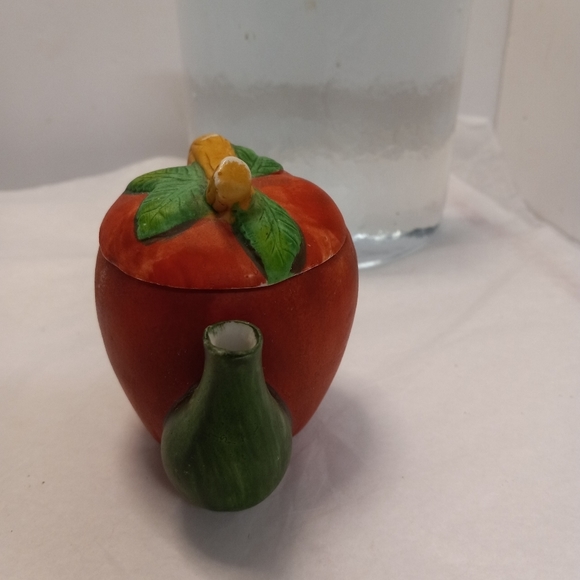 Apple Tea Kettle HAND-PAINTED Ceramic Novelty Red  Green leaves - Picture 3 of 6